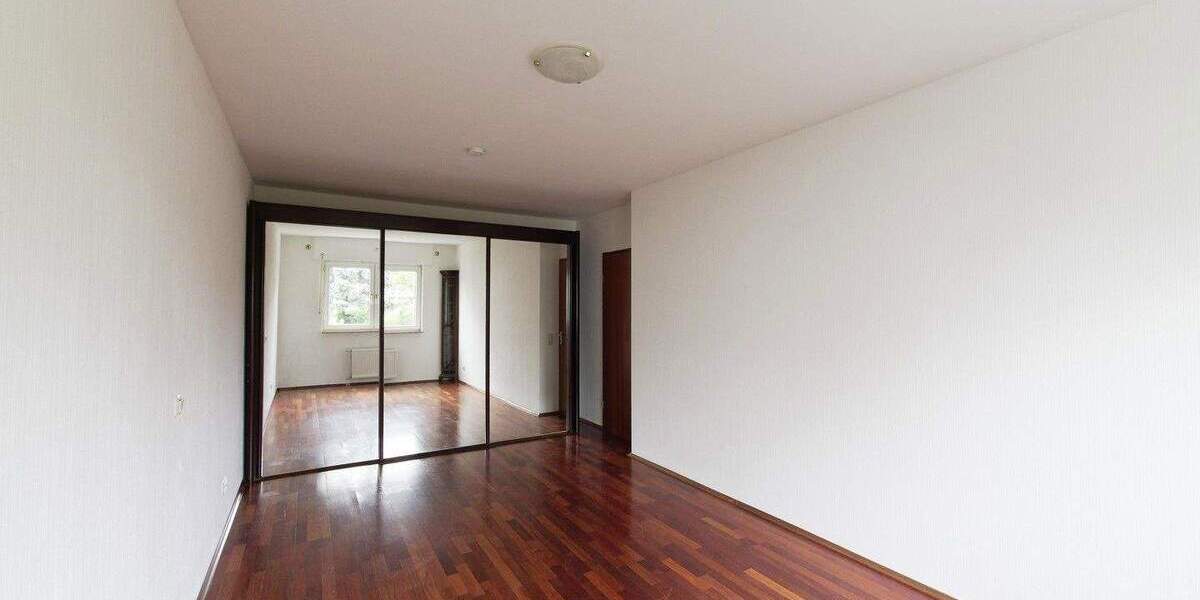 Etagenwohnung Köln Urbach - 3 Zimmer, 87 m&sup2;, 1.400&euro; | Angebot:25733301