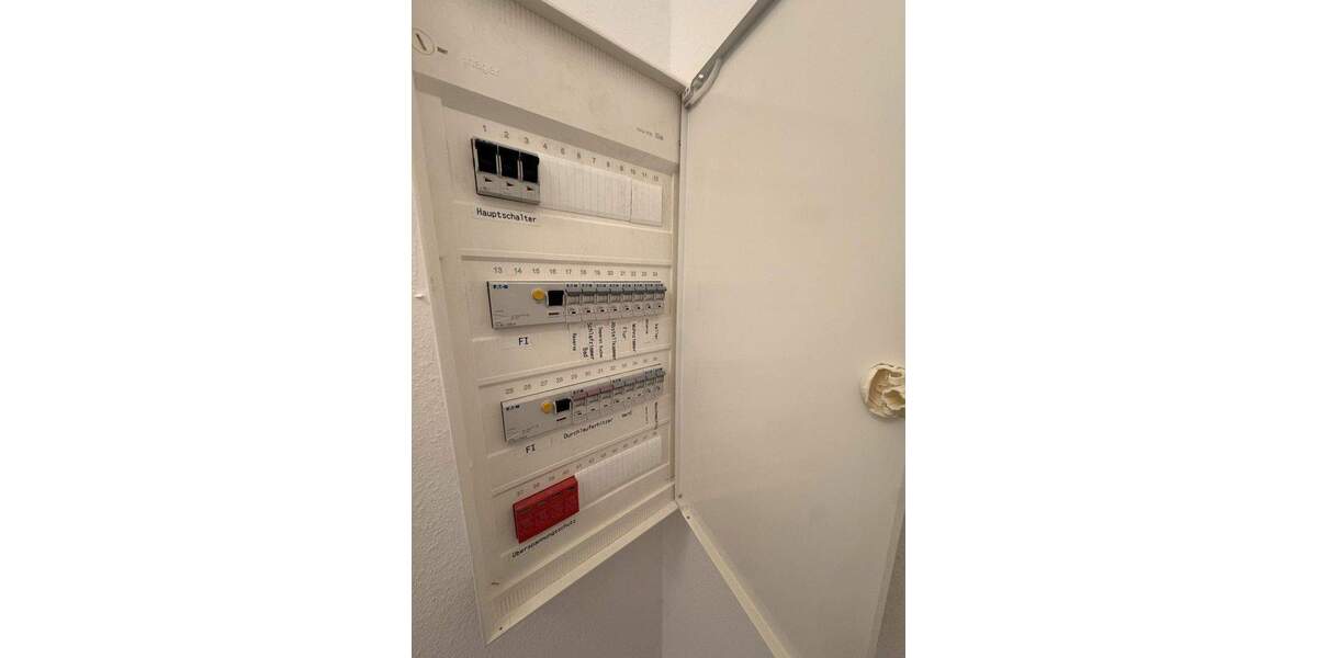 Etagenwohnung Köln Niehl - 3 Zimmer, 80 m&sup2;, 429.000&euro; | Angebot:25372917