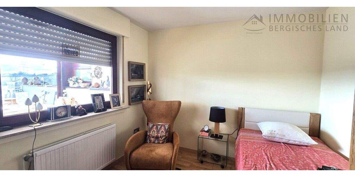 Reihenendhaus Hückeswagen Wiehagen - 5 Zimmer, 156 m&sup2;, 329.000&euro; | Angebot:25373837