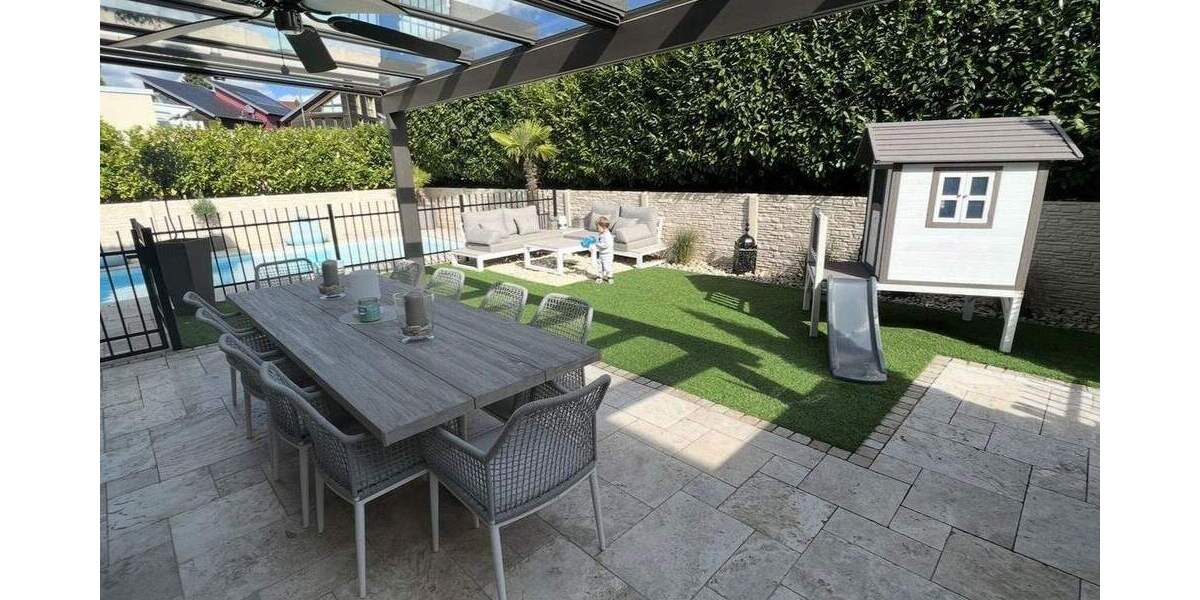 Doppelhaushälfte Rösrath - 7 Zimmer, 240 m&sup2;, 899.000&euro; | Angebot:24534219