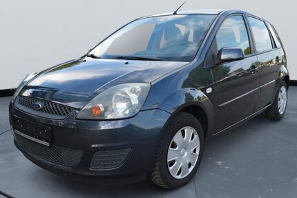 Ford Fiesta 140.000 km 2.250 &euro; Bergisch Gladbach 51469