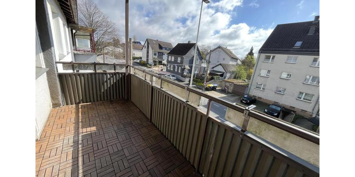 Etagenwohnung Solingen Mitte - 3 Zimmer, 76 m&sup2;, 639&euro; | Angebot:25908587