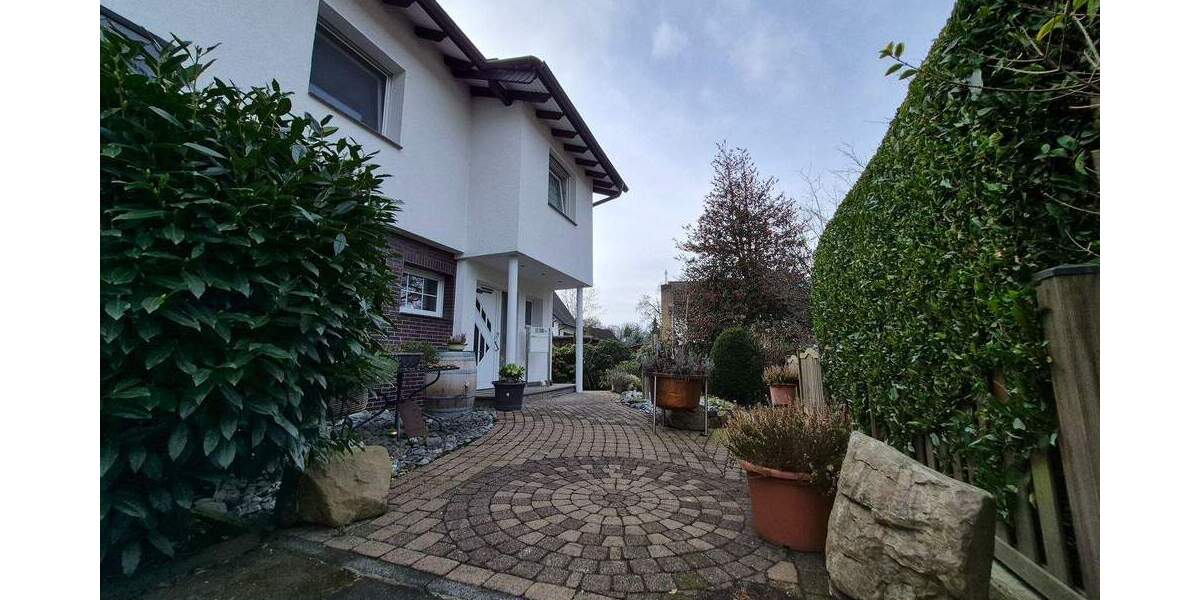Reihenendhaus Bergisch Gladbach Paffrath - 6 Zimmer, 181 m&sup2;, 859.000&euro; | Angebot:25245452