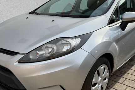 Ford Fiesta 277.769 km 1.790 &euro; Bergisch Gladbach 51467