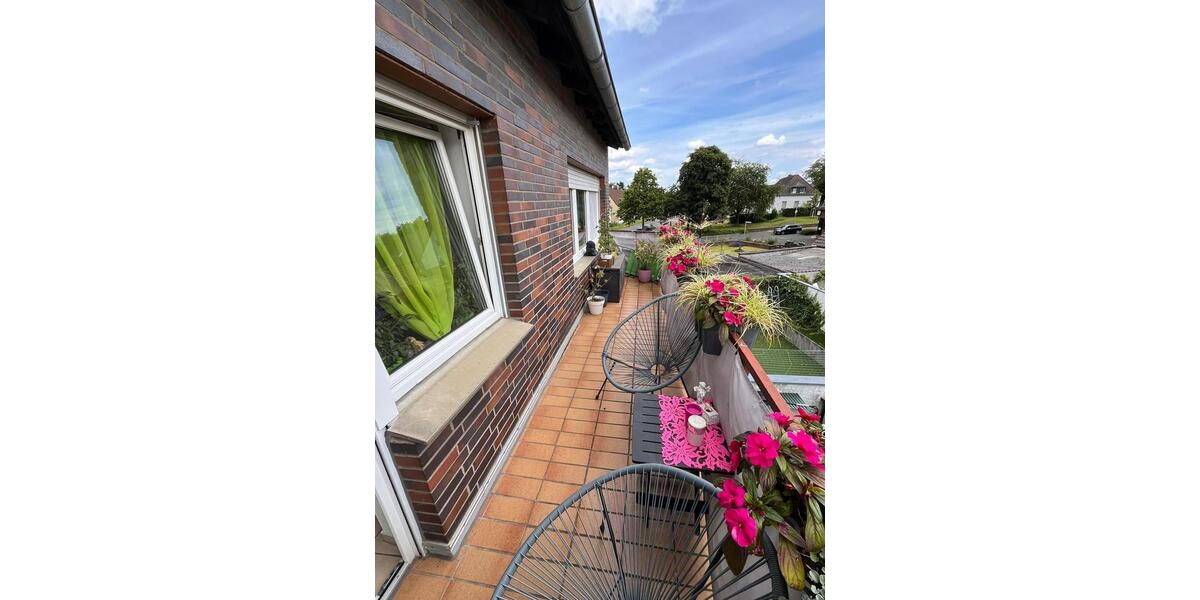 Etagenwohnung Bergheim Ahe - 3 Zimmer, 84 m&sup2;, 672&euro; | Angebot:25044416