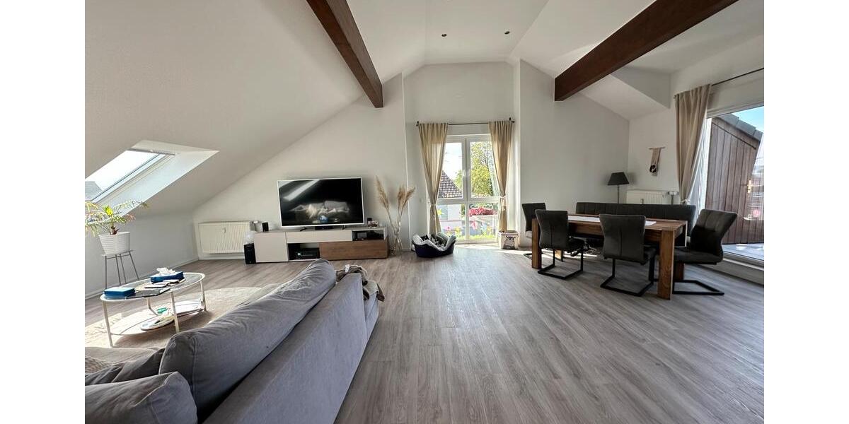 Dachgeschoßwohnung Solingen Burg - 4 Zimmer, 134 m&sup2;, 390.000&euro; | Angebot:27059303