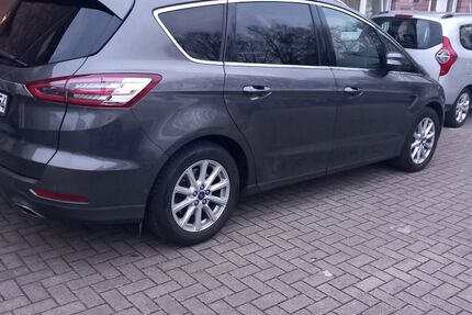Ford S-Max 192.500 km 11.199 &euro; Köln 50769