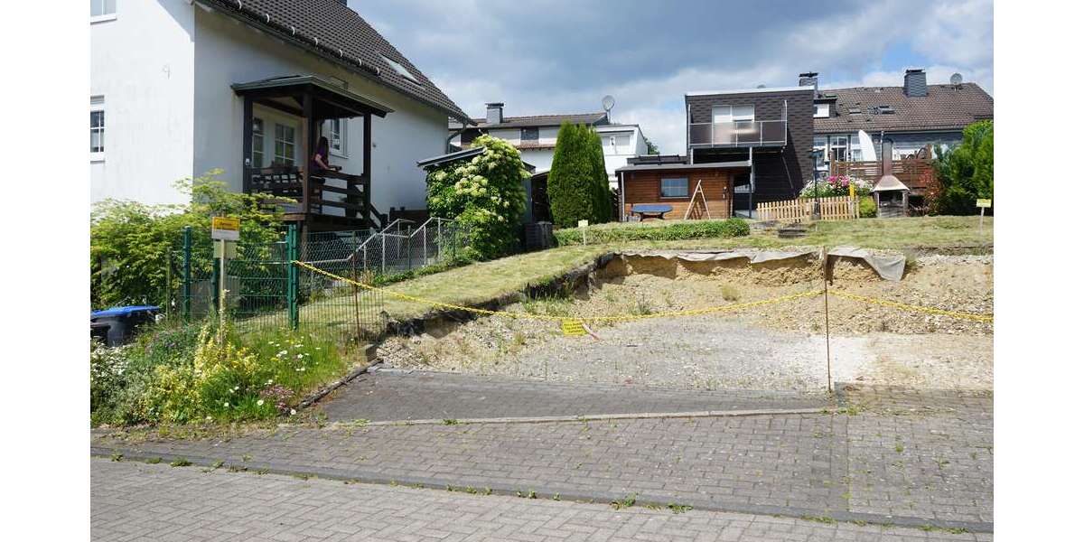 Grundstück zu verkaufen in Wermelskirchen 108.000 € 280 m² zimmer