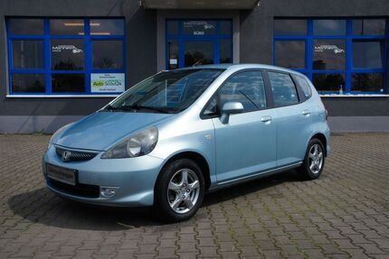 Honda Jazz 196.548 km 3.950 € Monheim am Rhein 40789