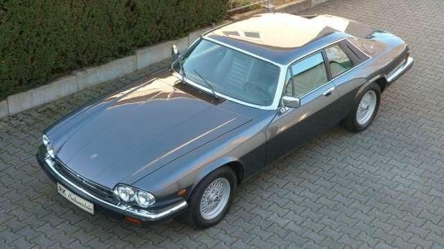 XJS