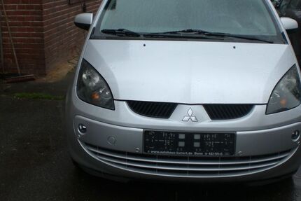 Mitsubishi Colt 209.000 km 2.500 &euro; Köln 50735