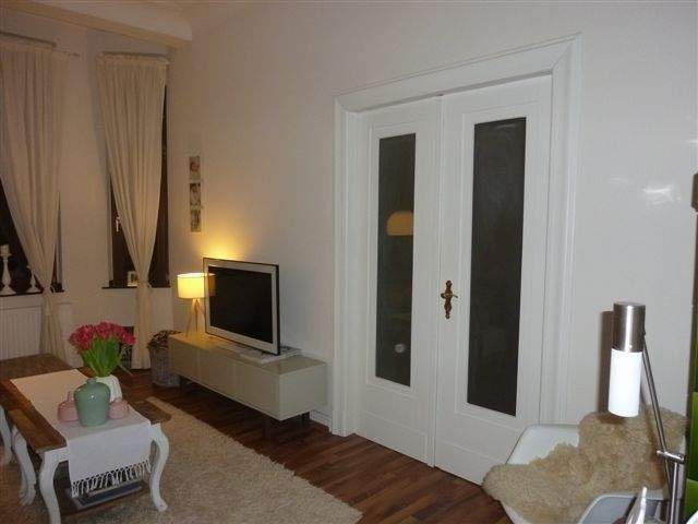 Etagenwohnung Düsseldorf Flingern Nord - 3 Zimmer, 98 m&sup2;, 1.500&euro; | Angebot:25337409