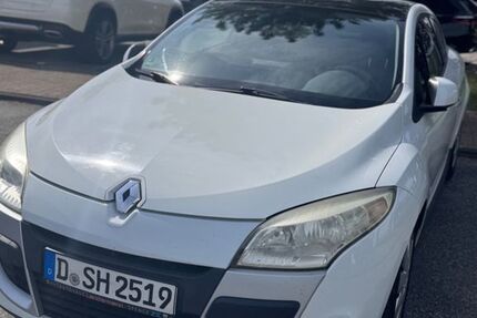 Renault Megane 91.550 km 8.000 &euro; Düsseldorf 40211