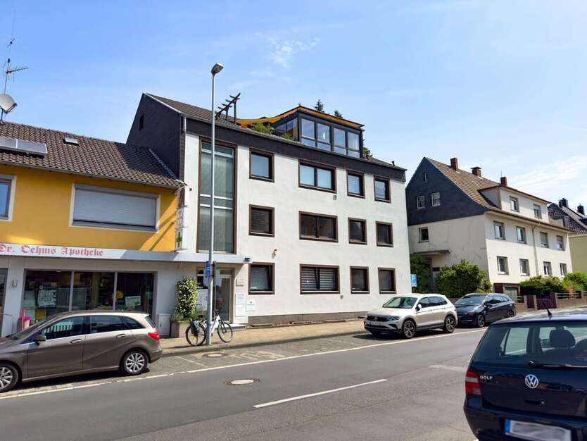 Büro in Leverkusen 1.300 € 143 m²