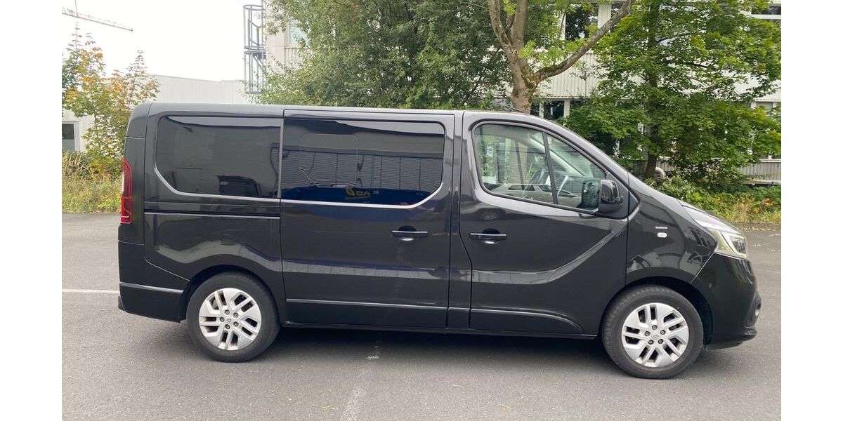 Renault Trafic 105.000 km 22.995 &euro; Köln 51107