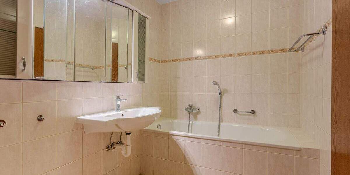 Reihenmittelhaus Köln Eil - 6 Zimmer, 170 m&sup2;, 495.000&euro; | Angebot:25385429