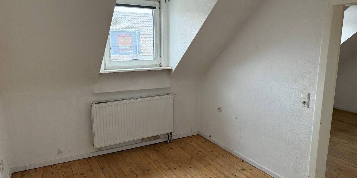 geräumiges Mehrfamilienhaus mit großem Garten für Ihre neuen Mieter! 8 zimmer