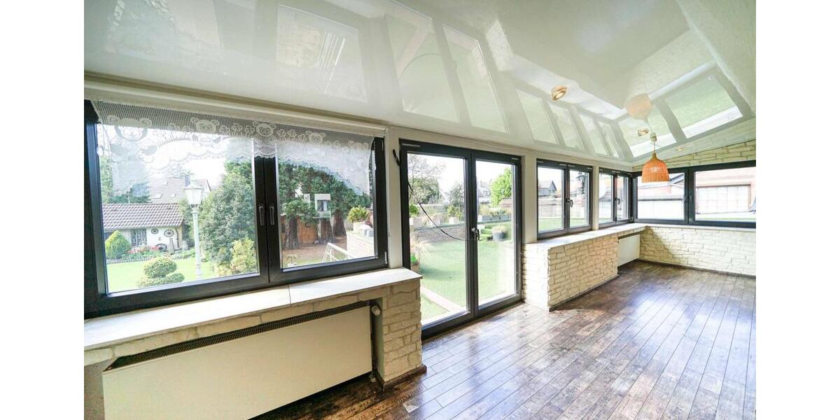 *TOP MIETPREIS: Geräumige Doppelhaushälfte mit großem Garten & Außenbereich in Düsseldorf-Wersten* 5 zimmer