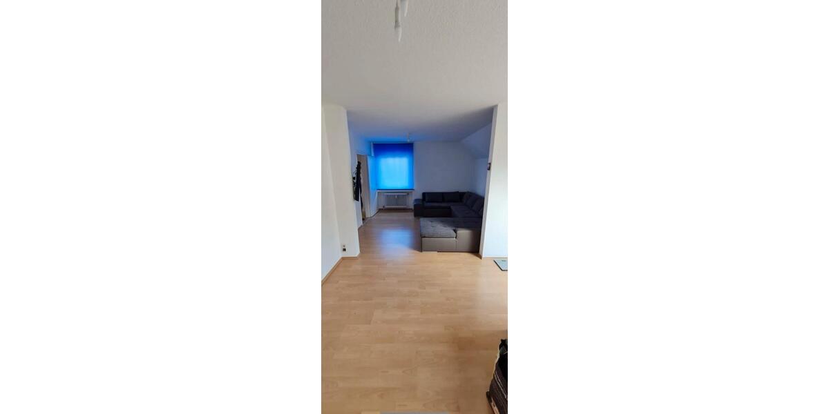 Dachgeschoßwohnung Remscheid Lüttringhausen - 2 Zimmer, 48 m&sup2;, 470&euro; | Angebot:25271178