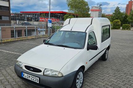 Ford Fiesta 20.000 km 3.999 &euro; Köln 50733