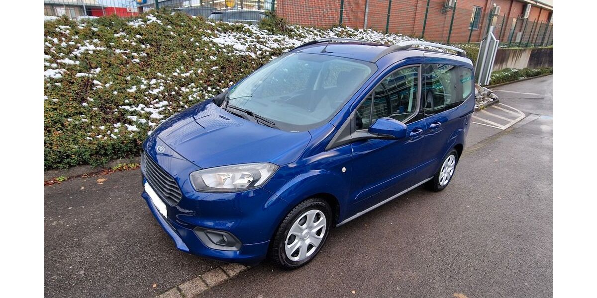 Ford Tourneo Courier 62.500 km 10.900 &euro; Remscheid 42857