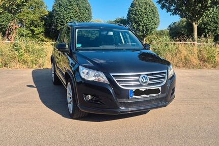 VW Tiguan 153.000 km 7.699 &euro; Pulheim 50249