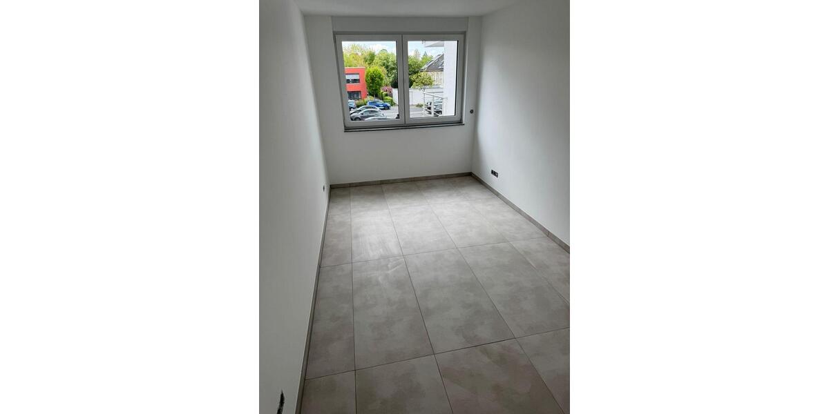 Etagenwohnung Köln Mülheim - 4 Zimmer, 107 m&sup2;, 2.030&euro; | Angebot:26378793