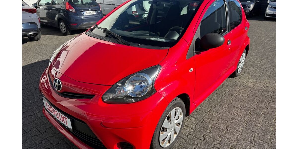 Toyota Aygo (X) 140.000 km 3.650 &euro; Brühl 50321