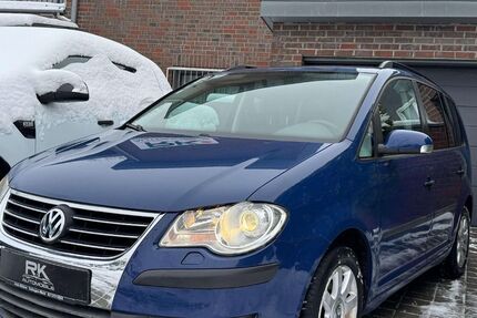 VW Touran 140.000 km 5.500 &euro; Solingen 42651