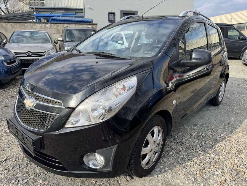 Chevrolet Spark 148.000 km 3.200 € Troisdorf Sieglar 53844