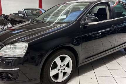 VW Jetta 180.000 km 4.750 € Leverkusen 51373