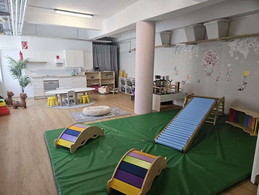 Büro in Haa 1.600 € 330 m² zimmer