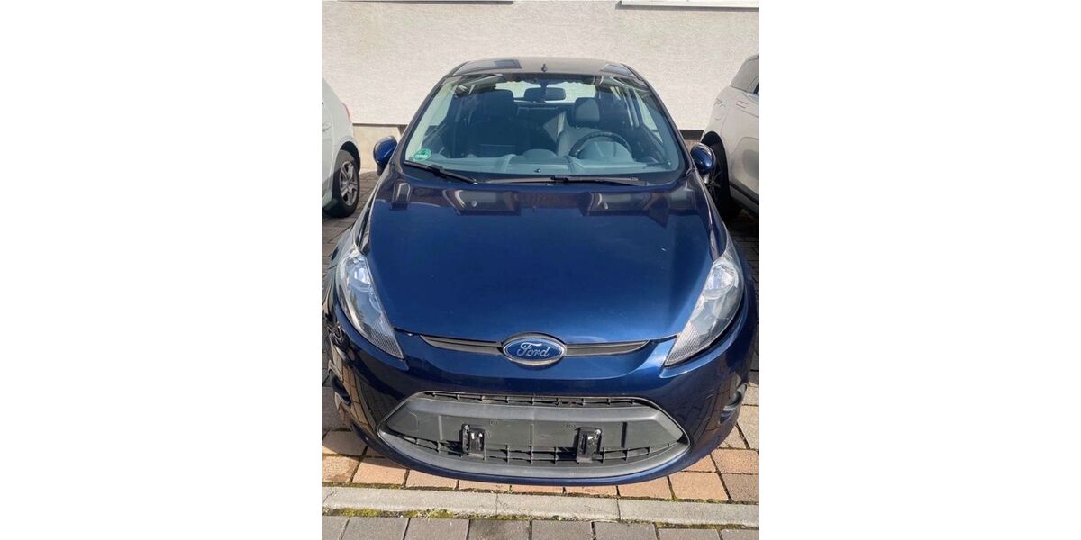 Ford Fiesta 198.000 km 2.800 &euro; Leverkusen 51375