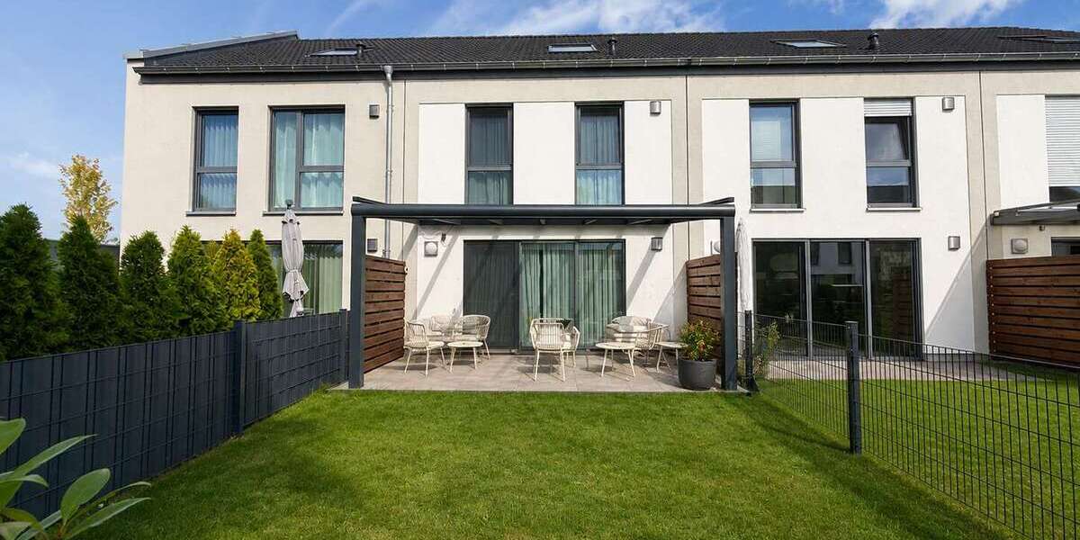 Einfamilienhaus Köln / Weiler Weiler - 5 Zimmer, 129 m&sup2;, 2.300&euro; | Angebot:27708591