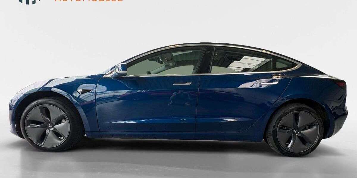 Tesla Model 3 122.147 km 19.750 &euro; Bedburg 50181