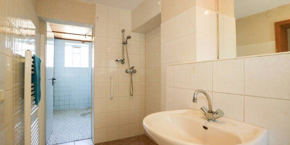 Doppelhaushälfte Rommerskirchen Nettesheim - 7 Zimmer, 178 m&sup2;, 285.000&euro; | Angebot:26875733