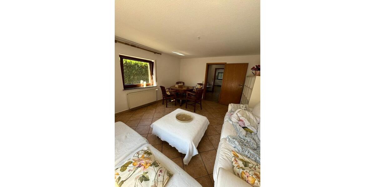 Etagenwohnung Troisdorf Bergheim - 3 Zimmer, 90 m&sup2;, 1.050&euro; | Angebot:26351691