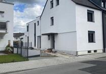 Moderne Doppelhaushälfte mit 3 Etagen zu vermieten Maximal 5 p