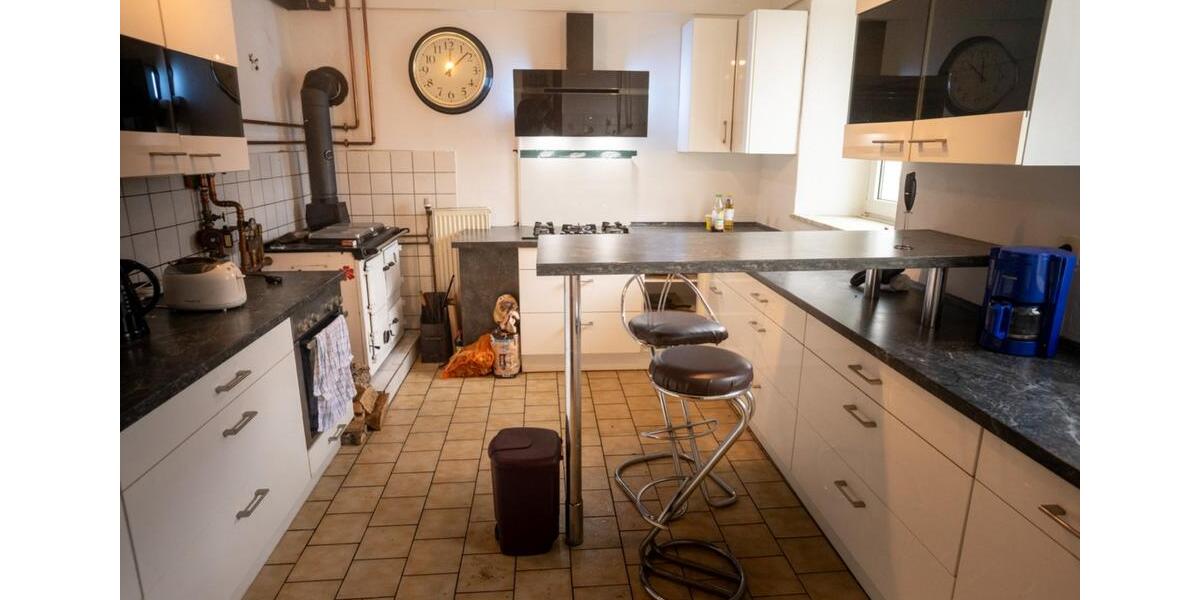 Voll möbliertes Haus für Übergangswohnen – befristet 7 zimmer