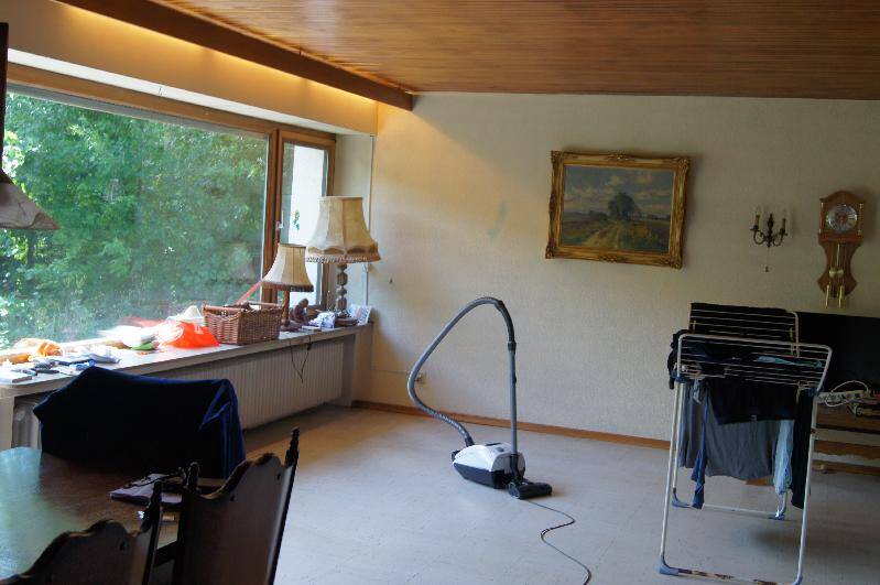 Schöner Bungalow im Dornröschenschlaf! 4 Zi, 100m² WF, GST 525m²,Garage und Keller in Niederkassel 4 zimmer