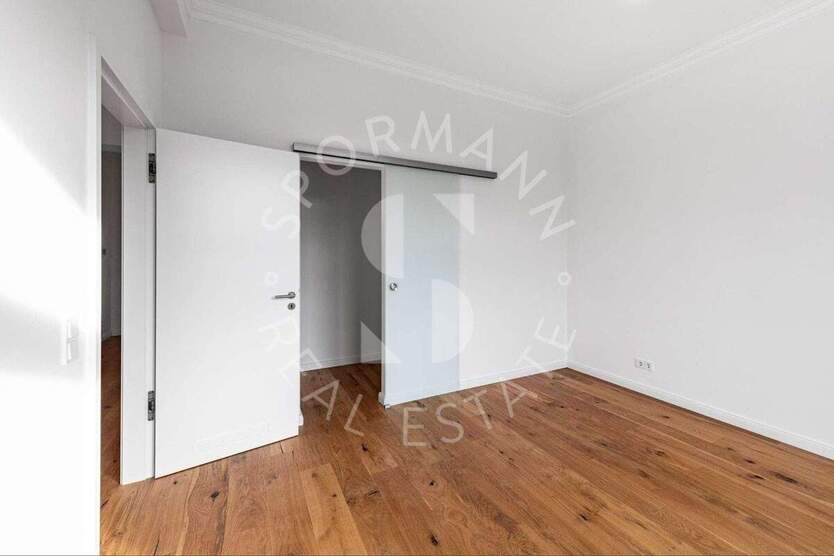 Kernsanierter Wohntraum in Düsseldorfer Altbauklassiker 2 zimmer