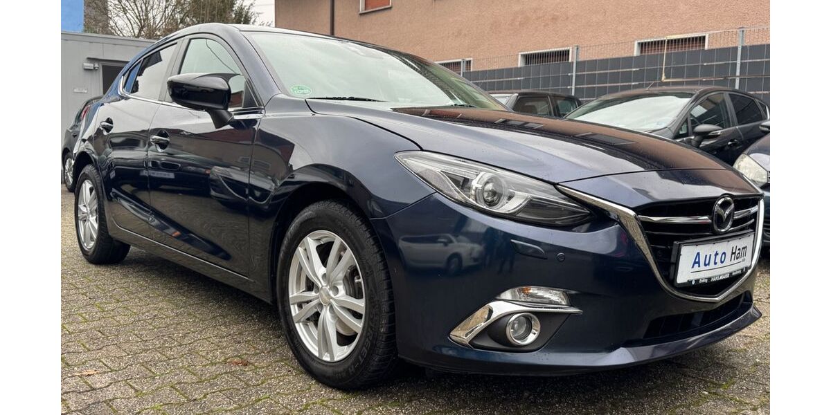 Mazda 3 228.000 km 8.490 &euro; Köln 50858