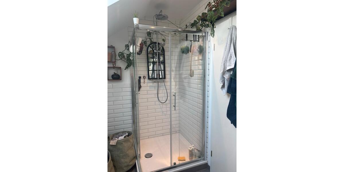 Dachgeschoßwohnung Solingen Aufderhöhe - 3 Zimmer, 93 m&sup2;, 1.810&euro; | Angebot:24975280