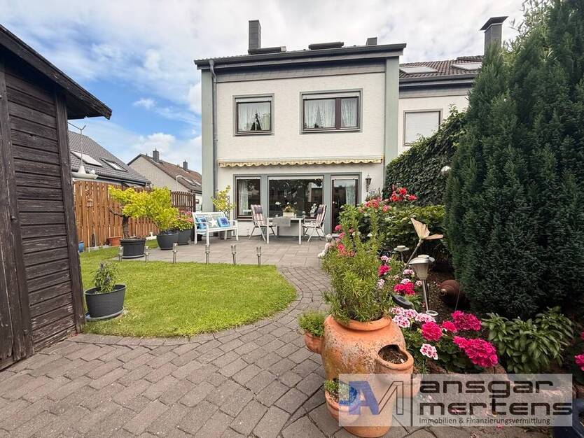 (M)EIN Familiendomizil in Neuss-Vogelsang Raumwunder auf 4 Ebenen mit Garten & Garage 6 zimmer