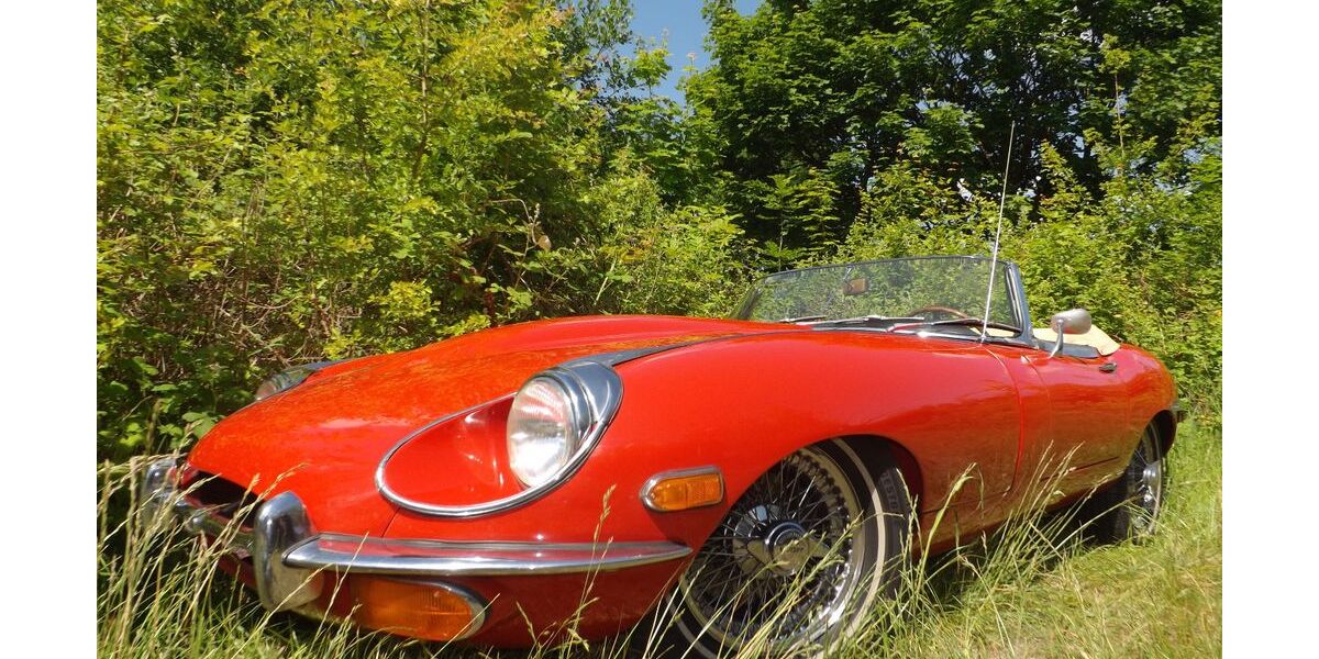 Jaguar E-Type 55.710 km 75.850 &euro; Mettmann 40822