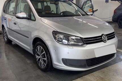 VW Touran 185.000 km 7.000 &euro; Neuss 41469