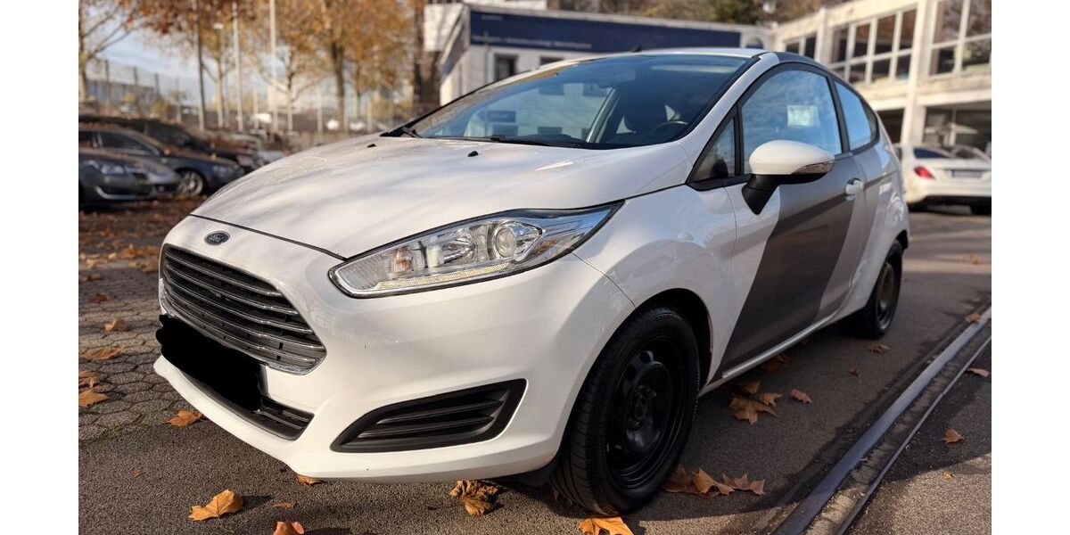Ford Fiesta 104.388 km 3.999 &euro; Düsseldorf 40233