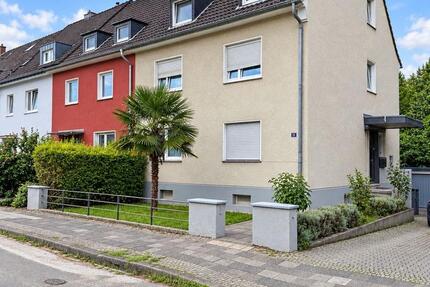 Haus Köln Mülheim - 6 Zimmer, 185 m&sup2;, 890.000&euro; | Angebot:27428626