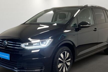 VW Touran 24.559 km 32.990 &euro; Düsseldorf 40233