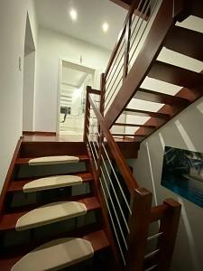 WOHNEN & VERMIETEN MIT GARTEN UND POOL - Mehrfamilienhaus, Wohnhaus Köln Porz | Angebot:27289792